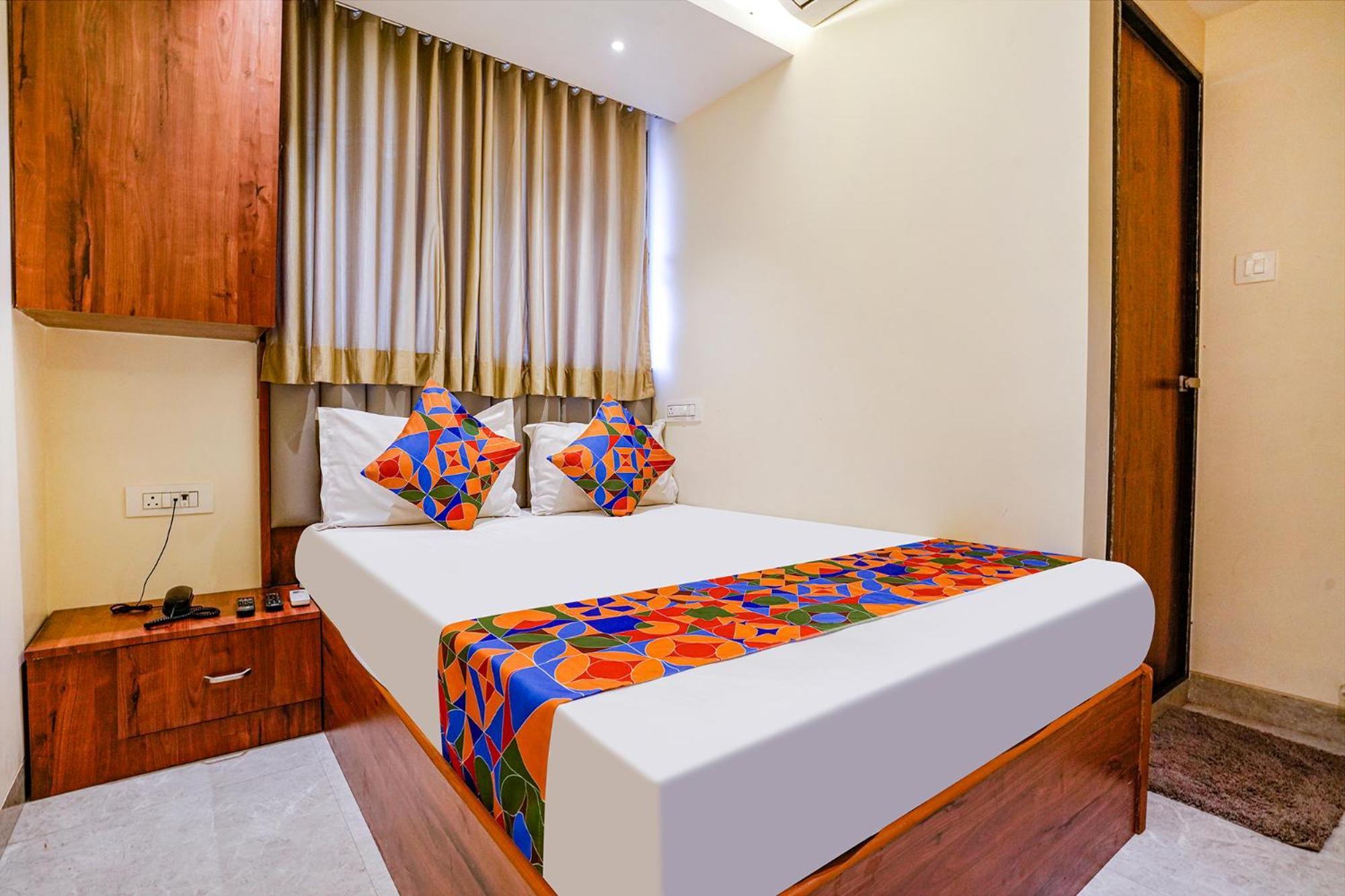 Hotel Fabexpress Utsav Residency - Nr Panvel Jāmb Exteriér fotografie